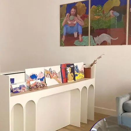 Serene Sixteen - Centre Appartement *