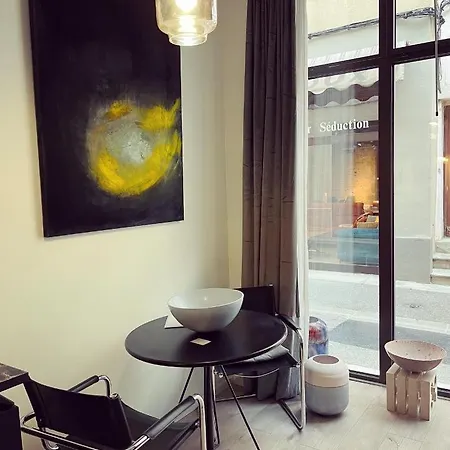 Serene Sixteen - Centre Appartement *